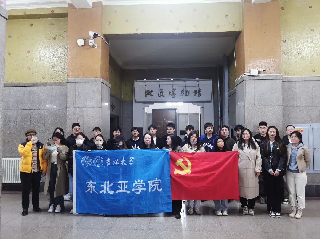 https://mmbiz.qpic.cn/mmbiz_jpg/Thd7Htqbr4A74W6DnSAM5GtRXda1AJMnx1SbFDgr1HectXaVACR0uicVdG9uLzqZ8uzK7jwp5v0PFx8lD5GtFAw/640?wx_fmt=jpeg&wxfrom=5&wx_lazy=1&wx_co=1